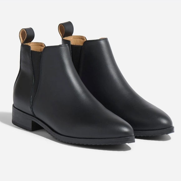 Nisolo Classic Chelsea Commuter Black Leather Booties Size 6.5 - Picture 1 of 9